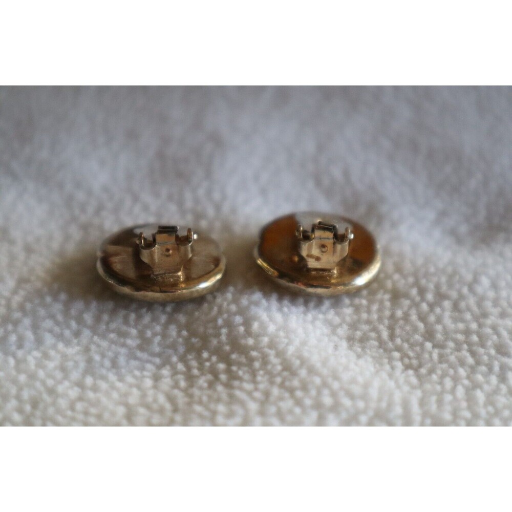 Vintage Gold Tone Bergere Signed Mother Of Pearl Clip-On Earrings 0.75" - Picture 10 of 11